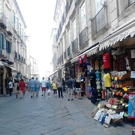 Lo Splendore Del Borgo Tropea