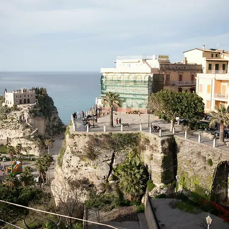 Lo Splendore Del Borgo *